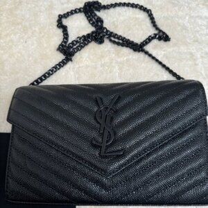 Yves Saint Laurent Black shoulder bag